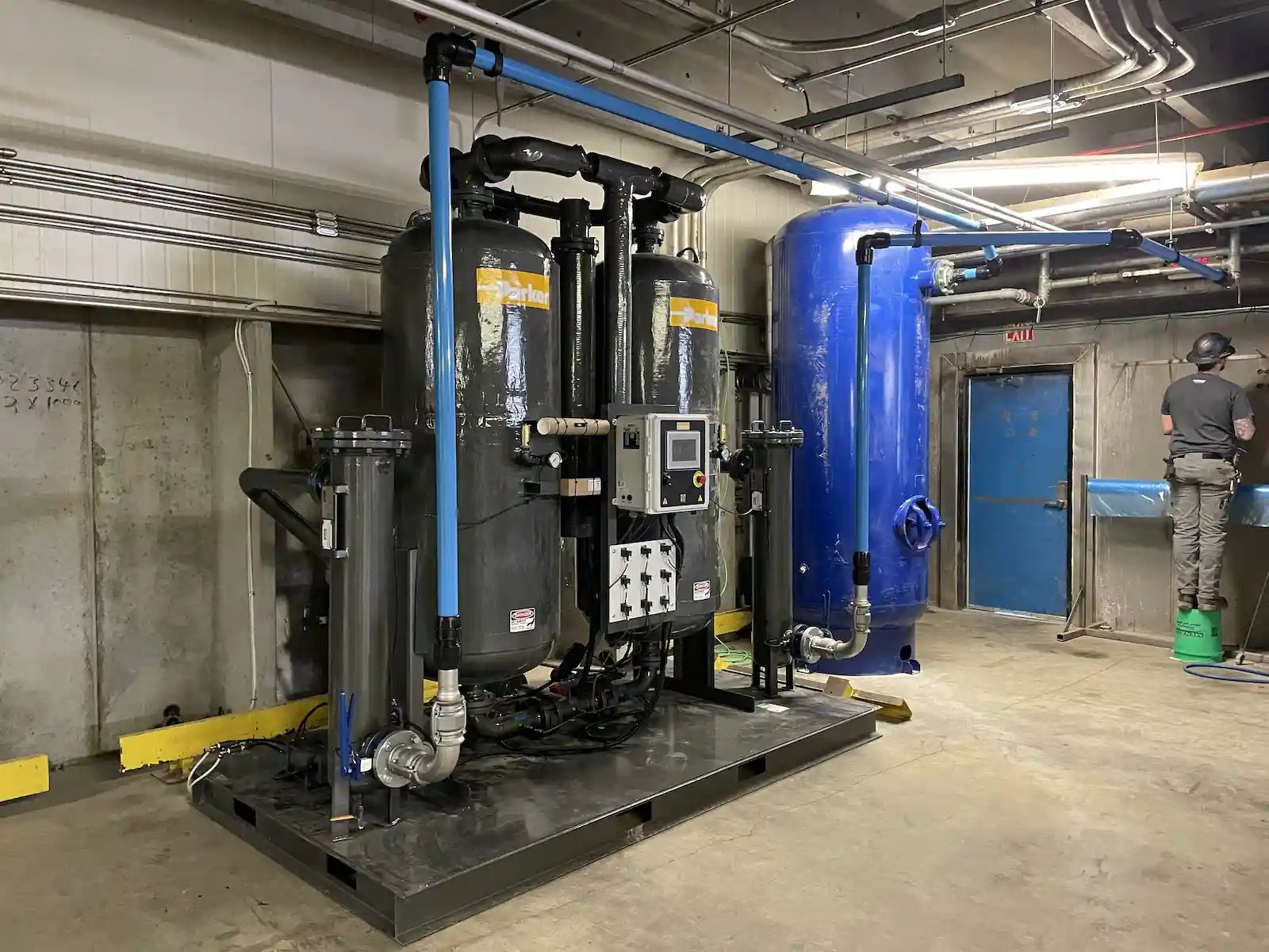 dry-compressed-air